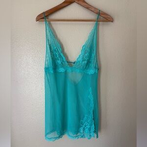 VICTORIAS SECRET Teal Lace Babydoll Chemise
